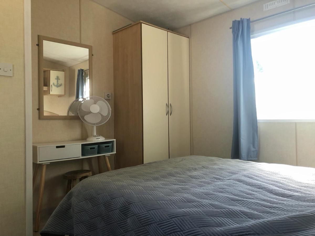 Coco Beach House Op Recreatiepark De Wielen Sint Maarten Bagian luar foto